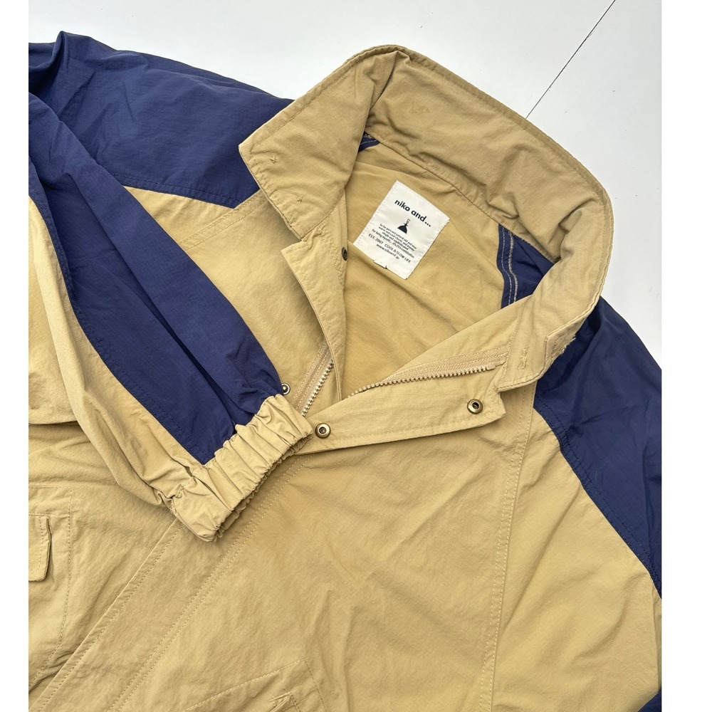 Niko and... Mens Large Color Block Ripstop Windbreaker Jacket Tan Navy Blue L